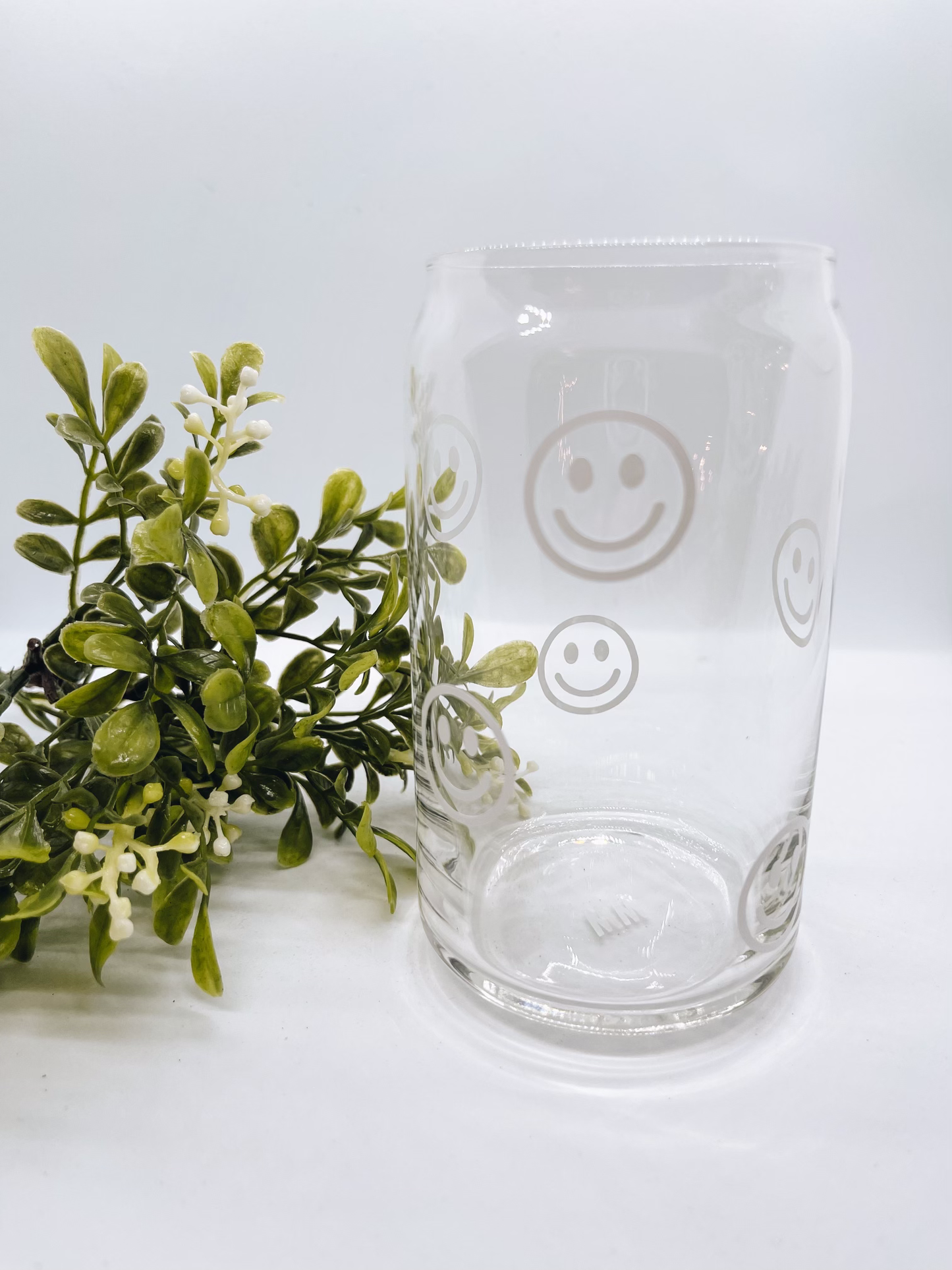 Smiley Glass Can Cup