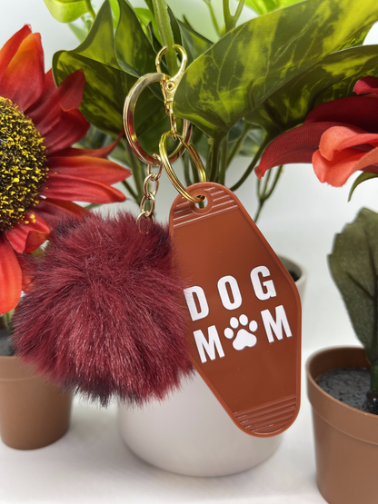 Vintage Motel Style Keychain - DOG MOM